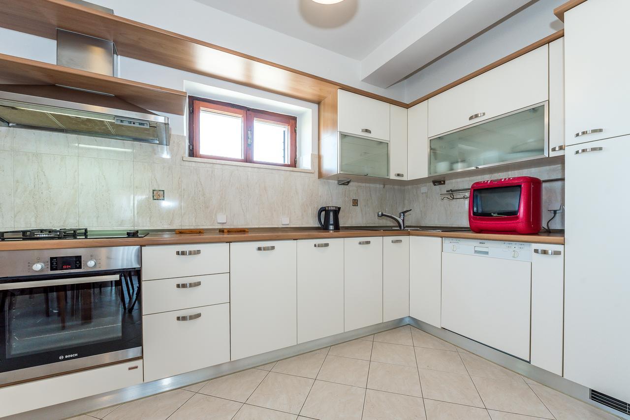 Apartment Promona Дрниш Екстер'єр фото