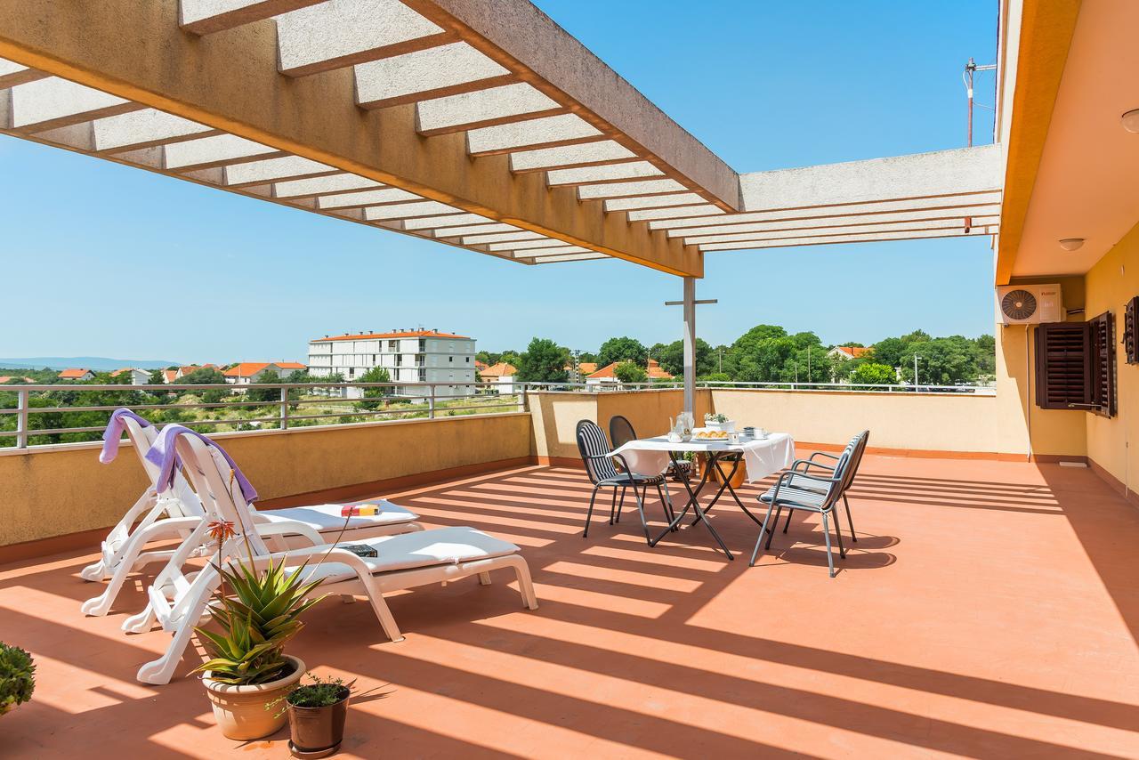Apartment Promona Дрниш Екстер'єр фото